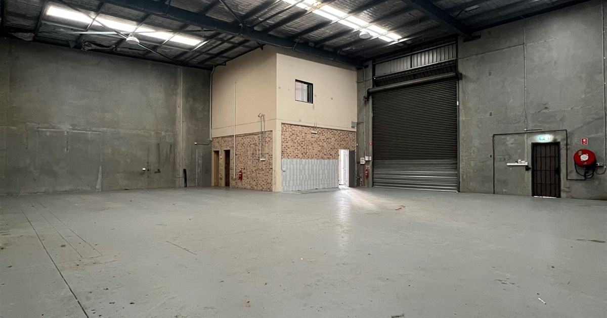 Unit 2/26-28 Whyalla Place, LIVERPOOL NSW 2170