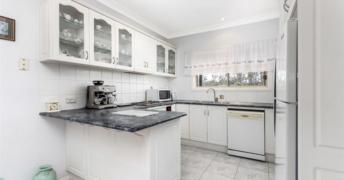 8 May Avenue, ROSSMORE NSW 2557