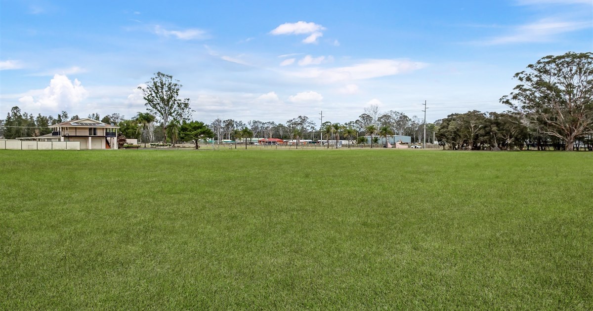 8 May Avenue, ROSSMORE NSW 2557